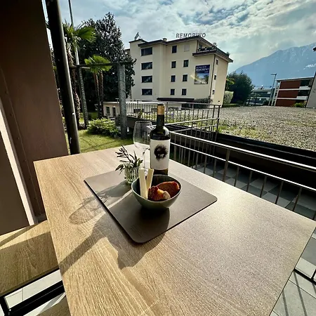 Appartamento Garden Apartment, 5 Minutes To Maggiore, Near Locarno, Private Parking Lot