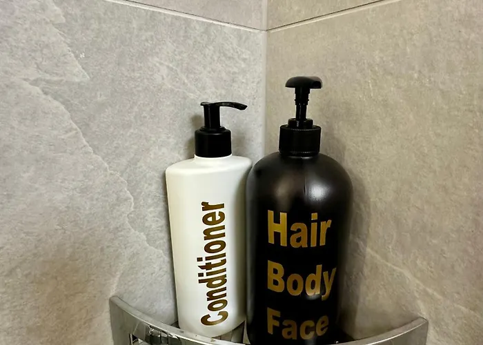 Garden Apartment, 5 Minutes To Maggiore, Near Locarno, Private Parking Lot