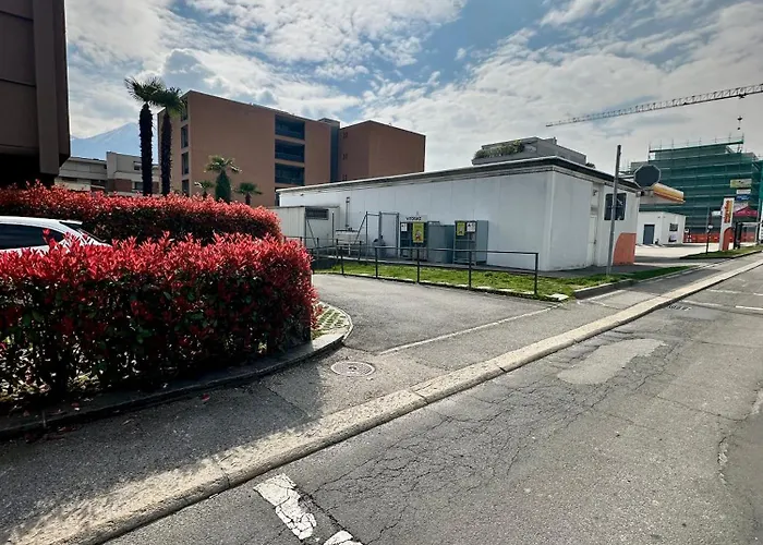 Appartamento Garden Apartment, 5 Minutes To Maggiore, Near Locarno, Private Parking Lot